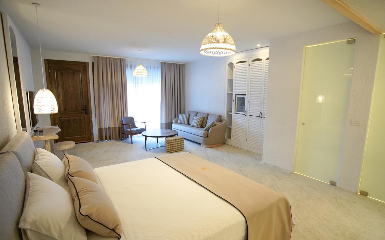 Avalon Boutique Hotel & Suites Alacatı Bagian luar foto