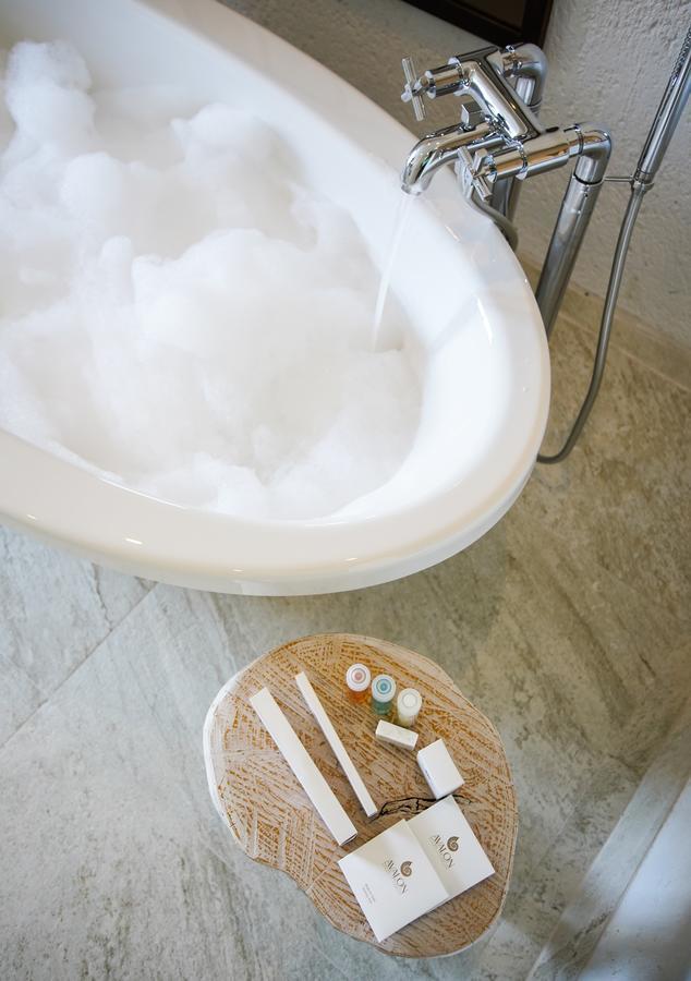 Avalon Boutique Hotel & Suites Alacatı Bagian luar foto