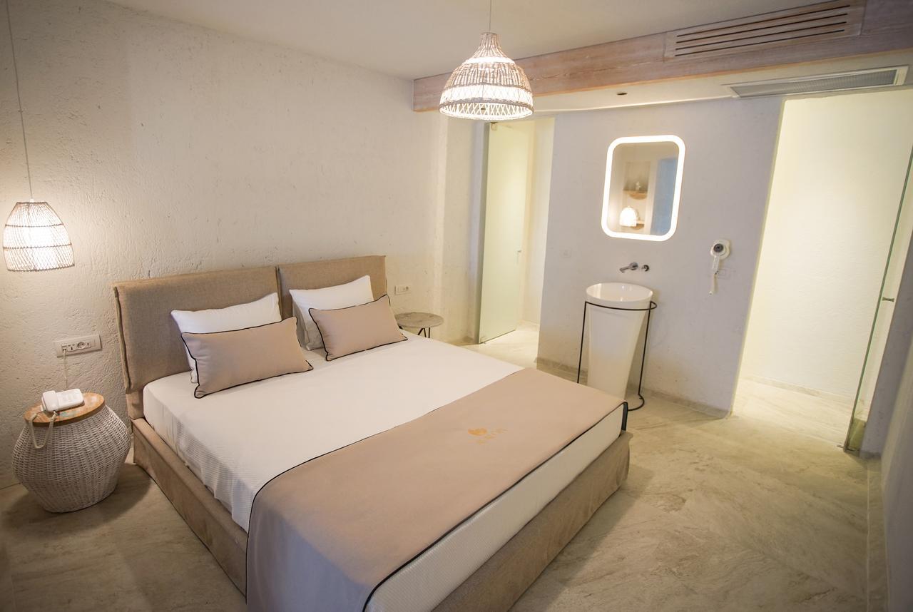 Avalon Boutique Hotel & Suites Alacatı Bagian luar foto