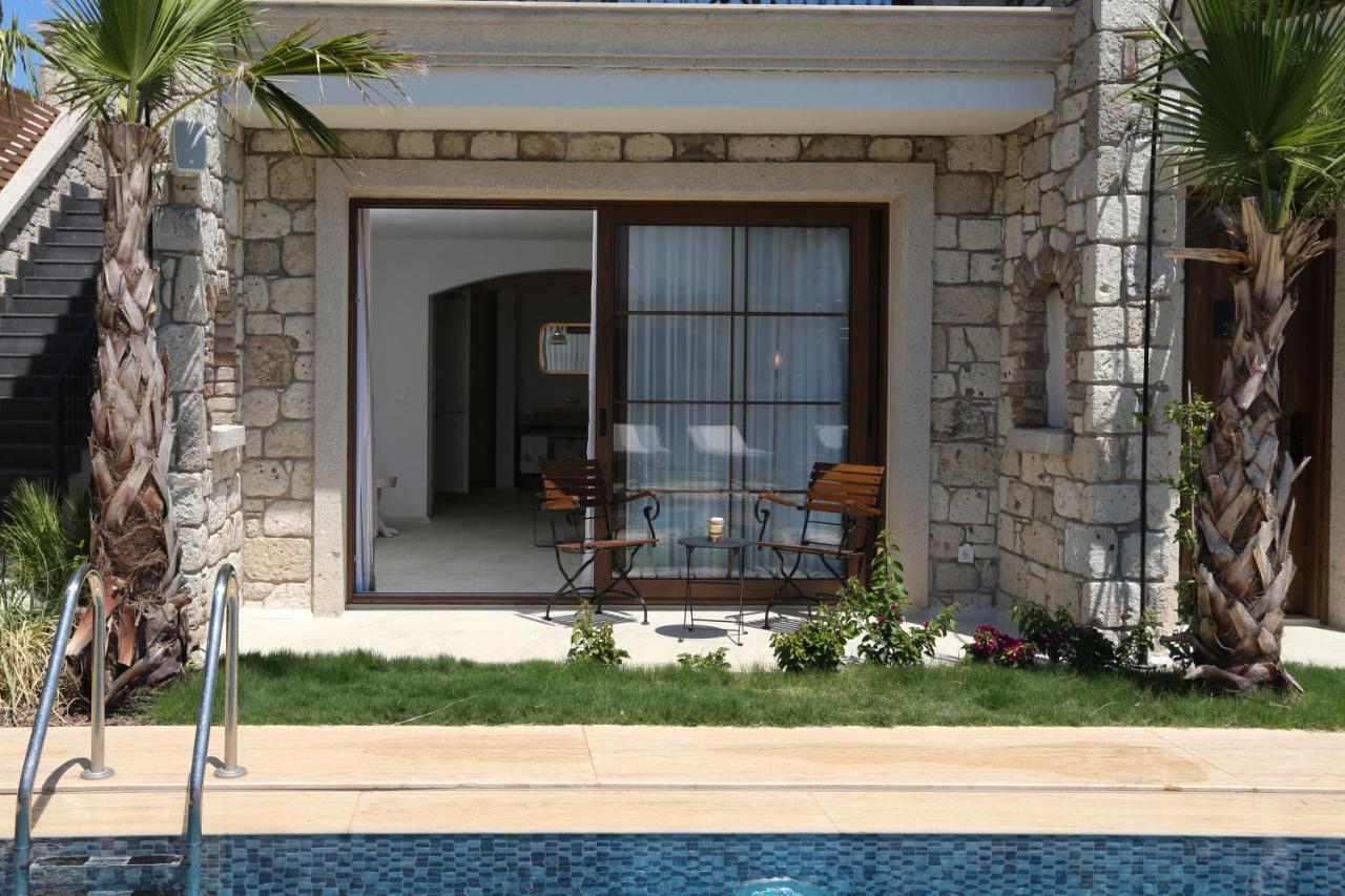 Avalon Boutique Hotel & Suites Alacatı Bagian luar foto