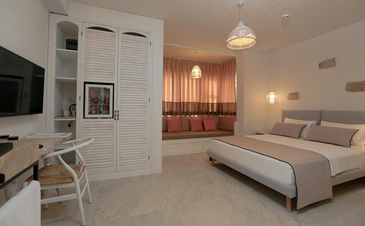 Avalon Boutique Hotel & Suites Alacatı Bagian luar foto